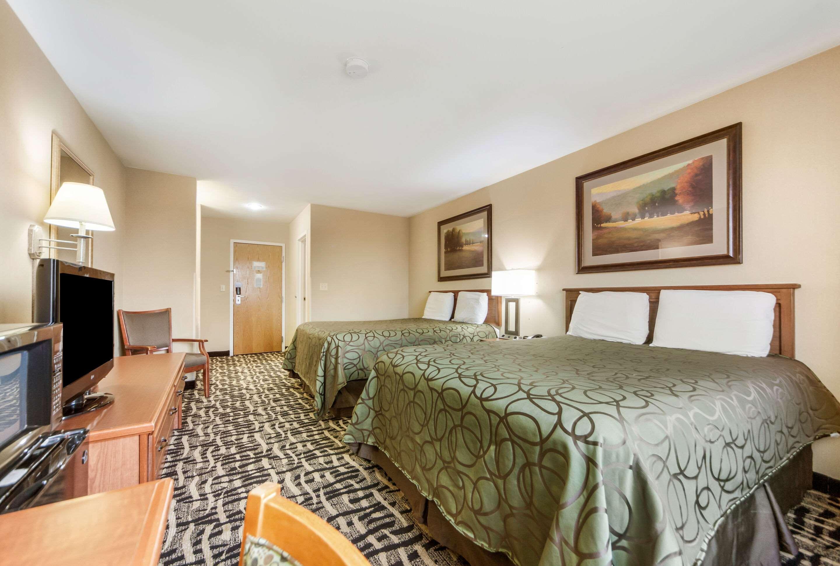 Super 8 By Wyndham Cozad Hotell Eksteriør bilde
